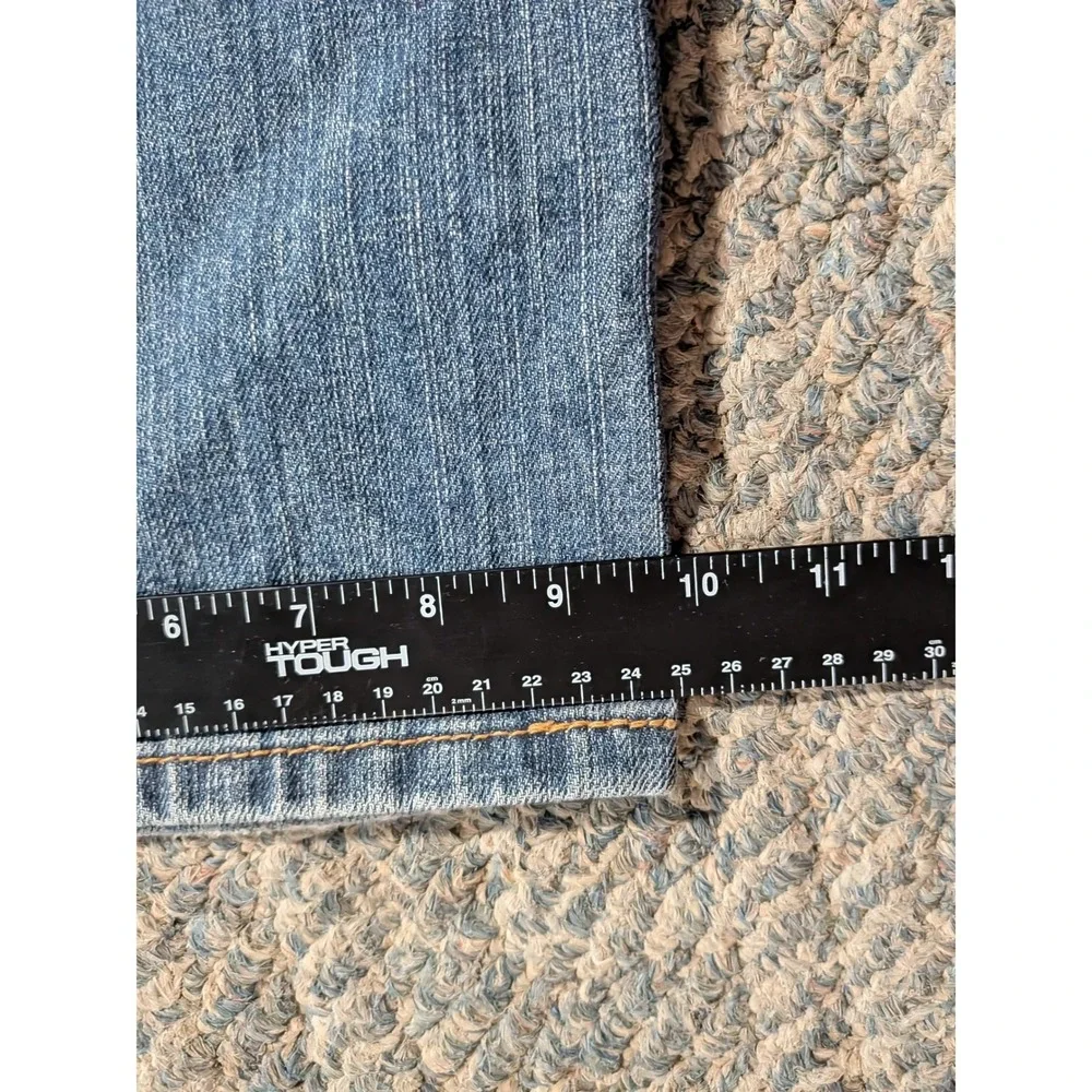 Levis levi 559